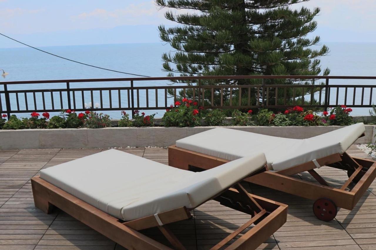 5 Meters From The Beach Chrani Bagian luar foto